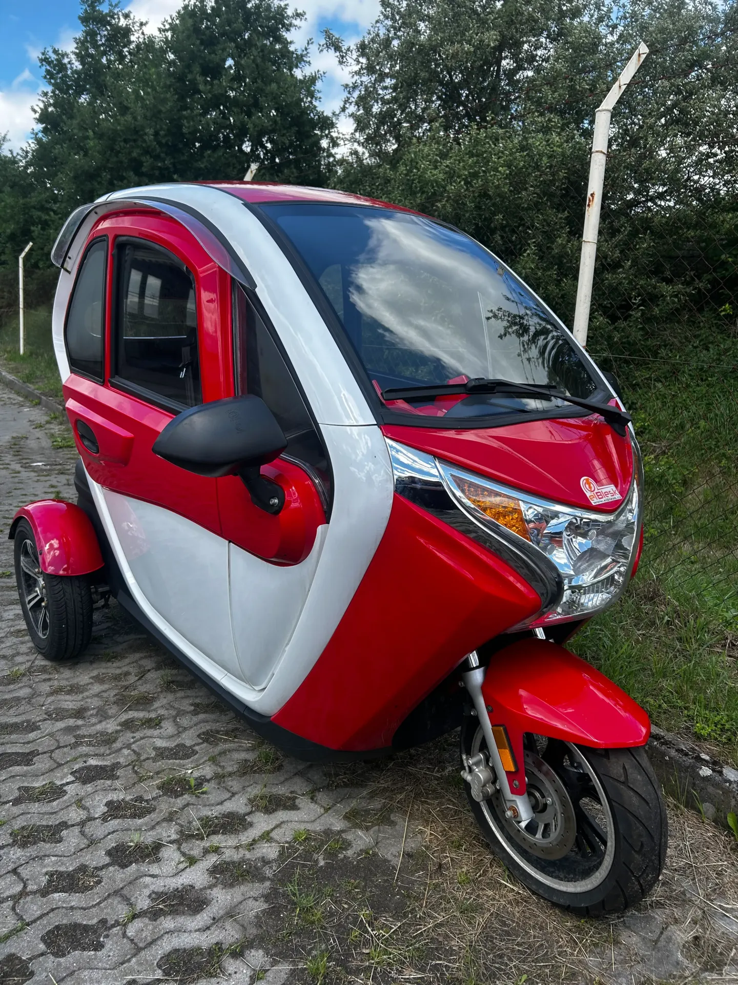 ELBLESK Tříkolka 45 km/h